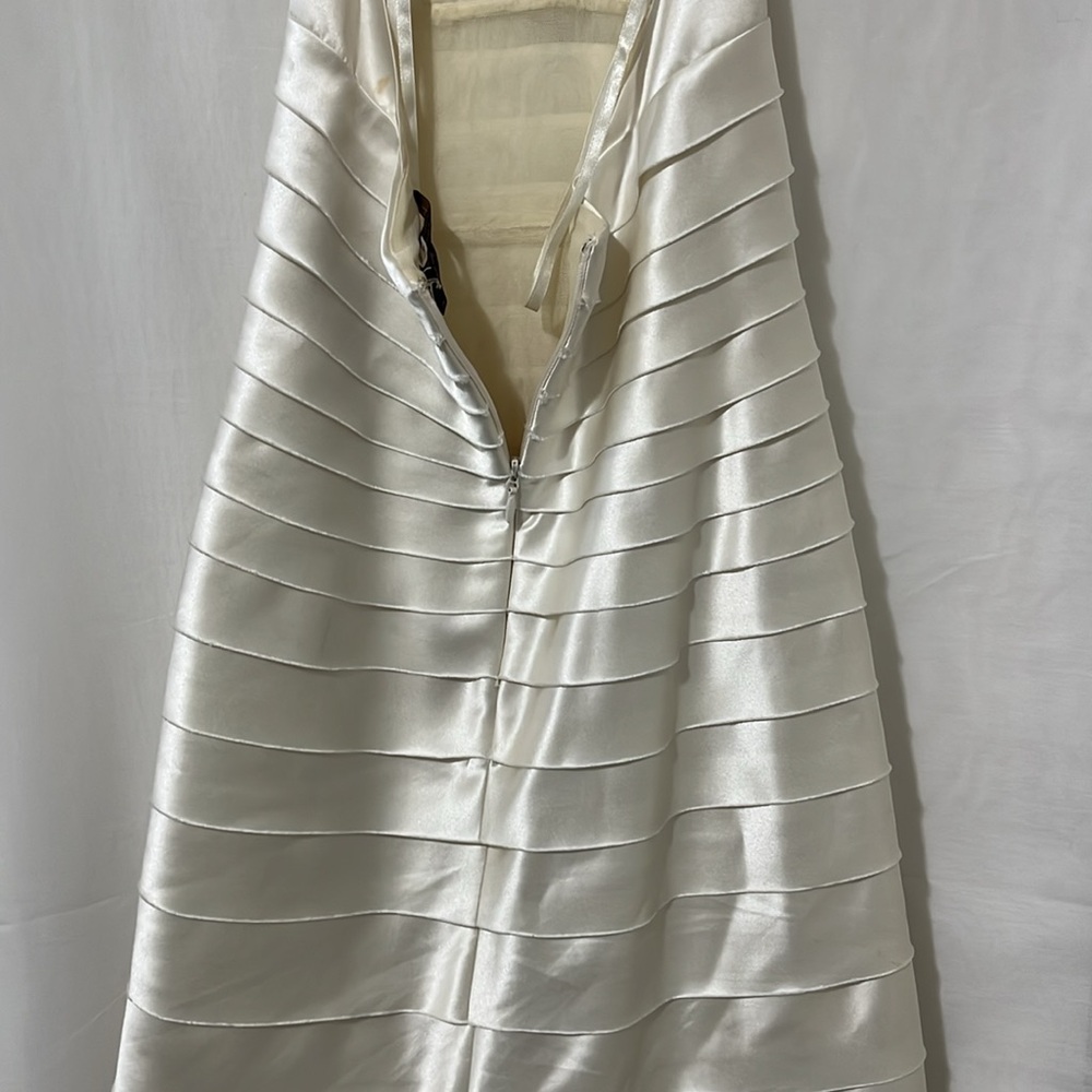 BCBGMaxazria Haute Cream Halter Top Layered Maxi Dress a316 - Picture 7 of 8